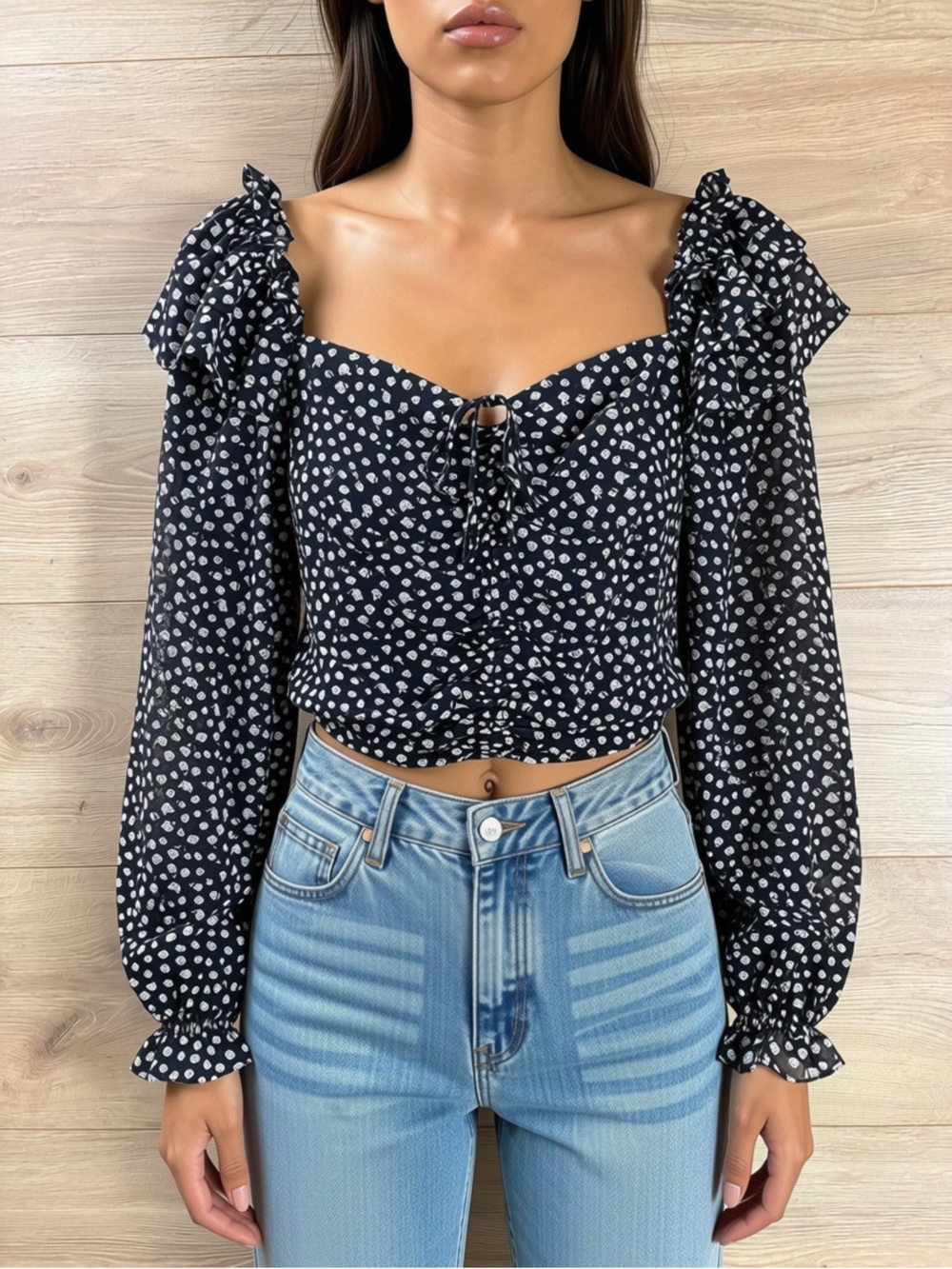 ASTR Black Ditsy Floral Long Sleeve Crop Top Small